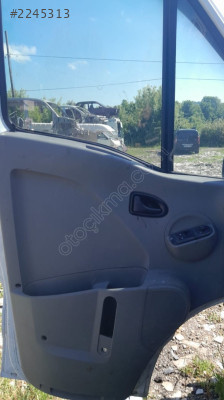 Master 2 sol ön cam krikosu otomatik çıkma