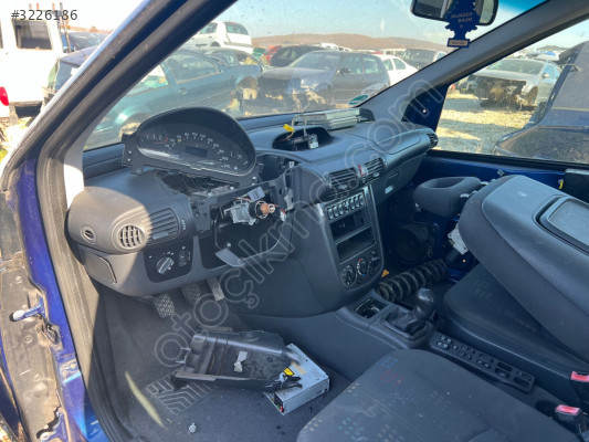 MERCEDES CITAN TORPİDO DOLU