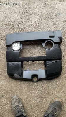 06A103925 vw golf jetta motor üst kapağı