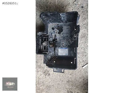 Ford Connect 2005 model akü yatağı orjinal çıkma