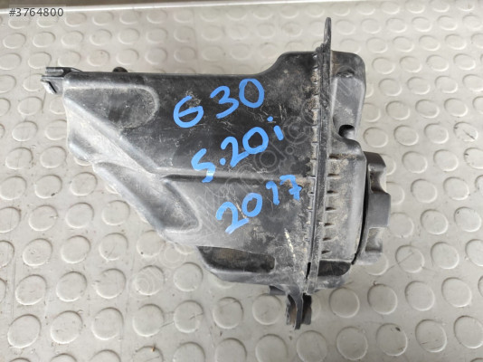 bmw 5 g30 2017 radyatör yedek su deposu (son fiyat)