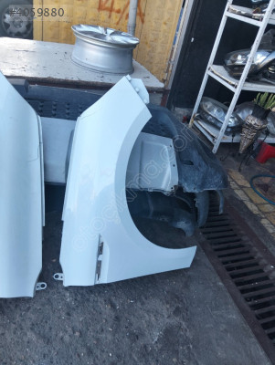 Renault megane 4 sağ ön çamurluk