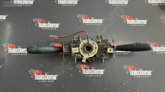 RENAULT MEGANE SİNYAL SİLECEK KOLU 7700414476