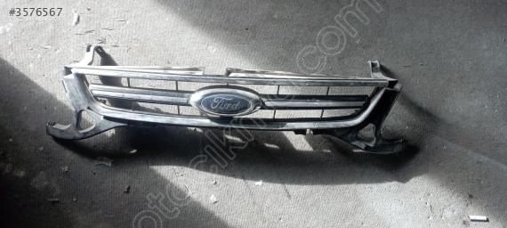 2011 model Ford Mondeo ön panjur