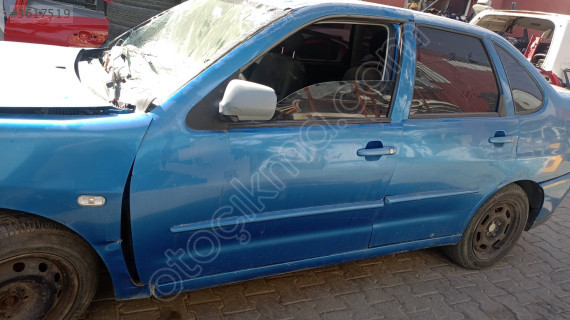 volkswagen polo classic sol ön kapı