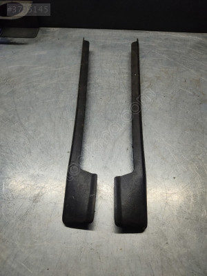 357881087 VOLKSWAGEN CADDY ÖN KOLTUK RAY KAPAĞI