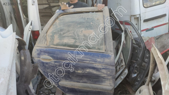 RENAULT SCENİC ORJİNAL ÇIKMA SAĞ ARKA KAPI OTO MEHMET