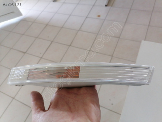 2006-2011 arası B6 kasa passat tampon sinyali orjinal sıfır