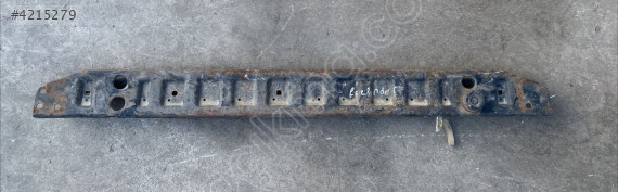 land rover freelander radyatör alt traversi (son fiyat)