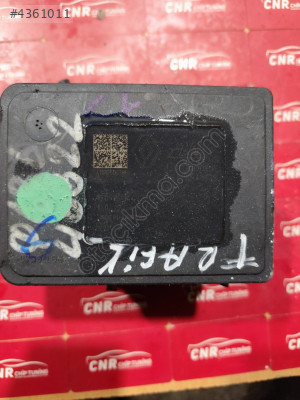 476607609R RENAULT TRAFİC ABS BEYNİ