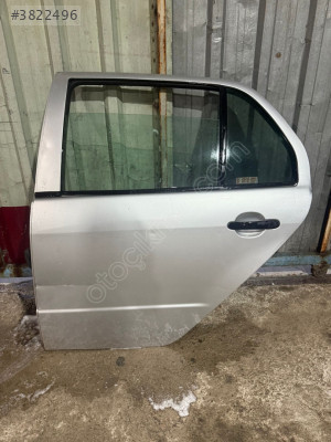 SKODA FABİA SOL ARKA KAPI ORJINAL