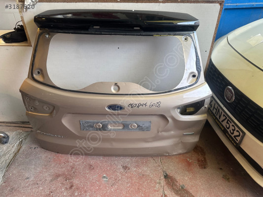 Ford ecosport bagaj kapağı St line