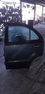 KİA SORENTO SOL ARKA KAPI ÇIKMA ORJJINAAL