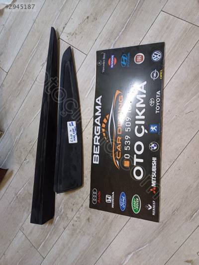 CLIO 4 ON ARKA KAPI CITASI MAT ORJINAL CIKMA
