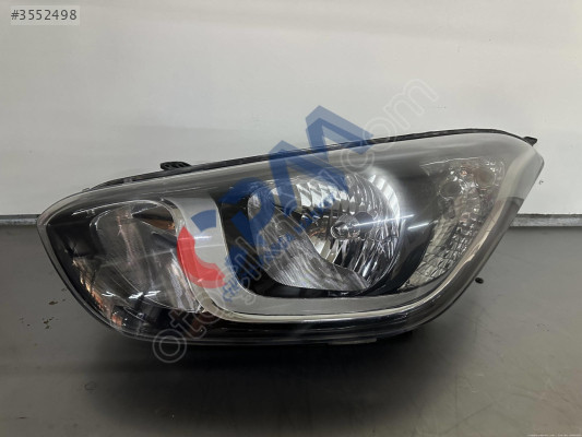 HYUNDAİ İ20 SOL ÖN FAR
