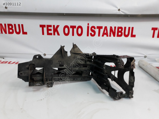BMW F10 BRAKET GÖVDE DESTEK BRAKETİ SAĞ 51647200793 09