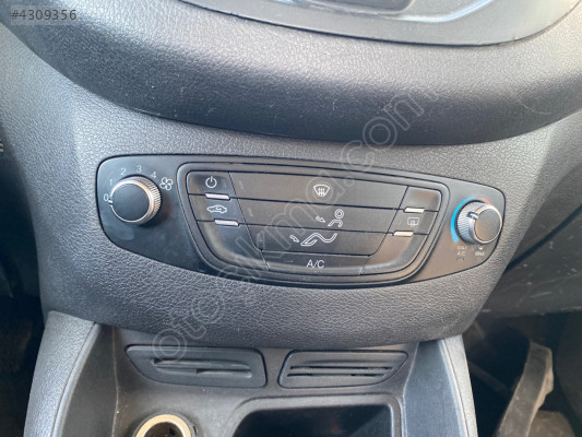 FORD COURİER ÇIKMA KALORİFER KONTROL PANELİ