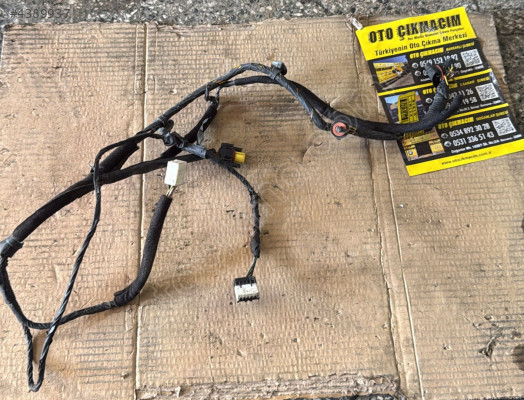 HYUNDAİ ACCENT SAĞ ÖN KAPI TESİSATI  916101R114