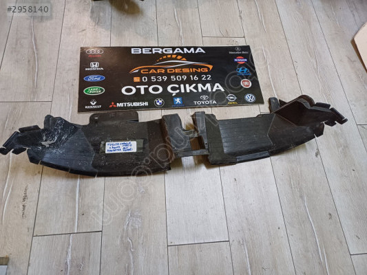 TOYOTA COROLLA  CROSS HYBRID RADYATOR AL TABLASI ORJ SIFIR
