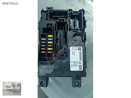 Corsa D Body Sigorta Kutusu Ünallar Oto'da Bulunur
