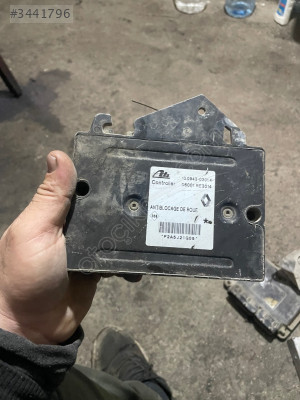 1996 reno laguna Çıkma abs beyni elektronik kısım