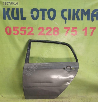 toyota coralla H.B. sol arka kapı