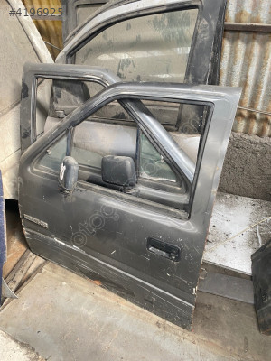 İsuzu tfr sol kapı