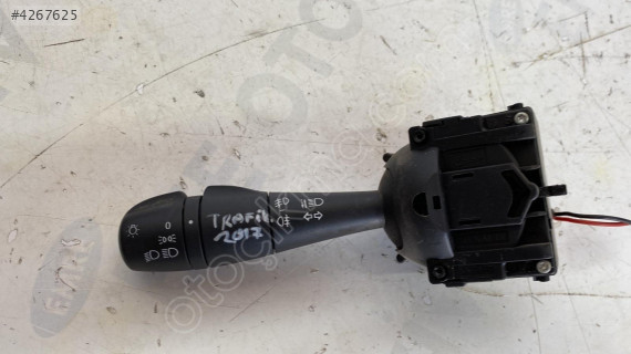 renault trafic 3 2017 çıkma orjinal sinyal kolu (son fiyat)