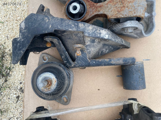 OPEL KADETT MOTOR KULAĞI