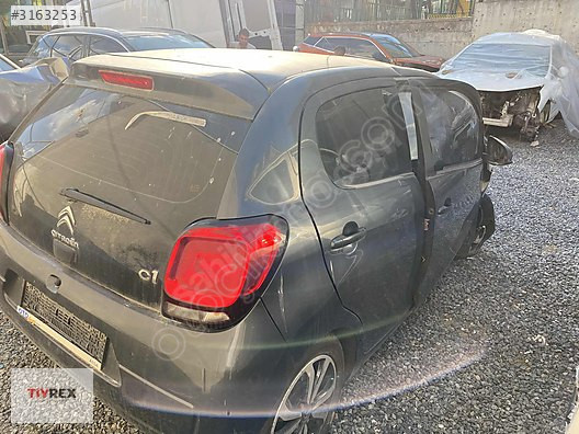 Cıtroen C1 Sökme Sağ Arka Kapı Dolu