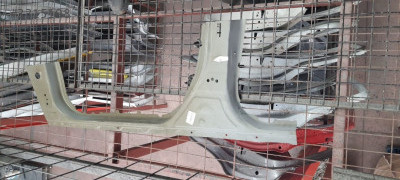Toyota corolla 18/21 sol marşbiyeli sacı sefalılar oto çıkma