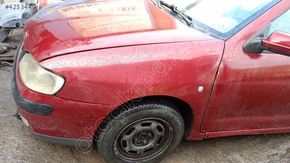 seat ibiza sol ön çamurluk