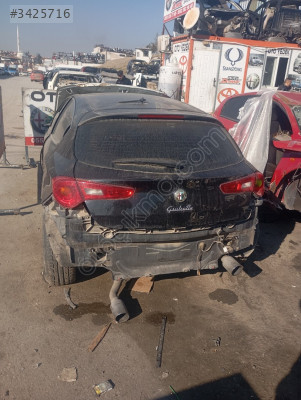 Alfa Romeo giuliettta arka bagaj kapağı