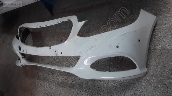 Mercedes E 212 TAMPON ÖN MAKYAJLI