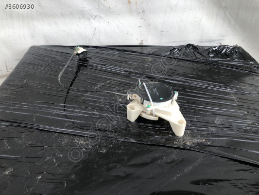ISUZU D MAX KALORİFER YÖNLENDİRME MOTORU