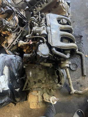 Peugeot 1.9 mazot pompası