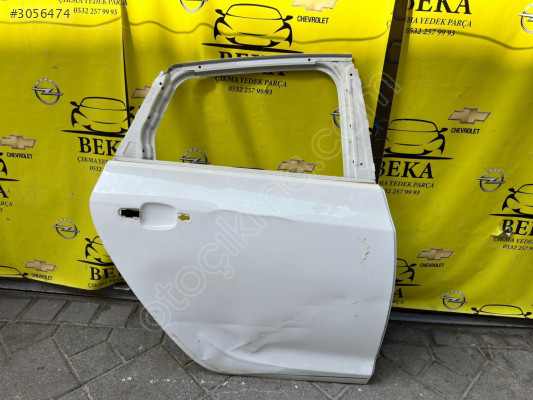 OPEL ASTRA J SAĞ ARKA KAPI ÇIKMA ORJİNAL YEDEK PARÇA