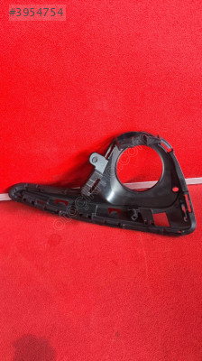 TOYATA YARIS SOL SİS LAMBASI ÇERÇEVESİ 81482-0D320