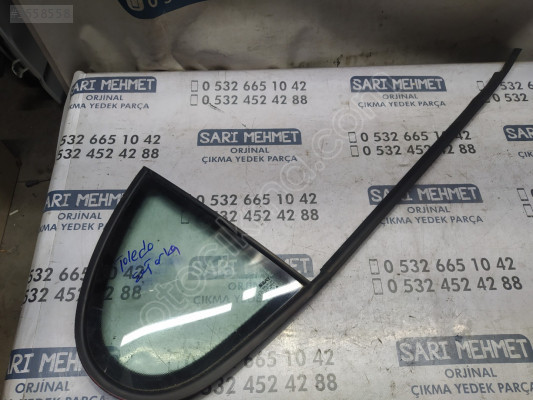 ÇIKMA SEAT TOLEDO SAĞ ARKA KELEBEK CAMI