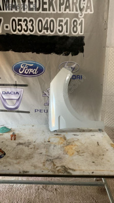 Renault Clio5 sağ ön çamurluk 50 TL