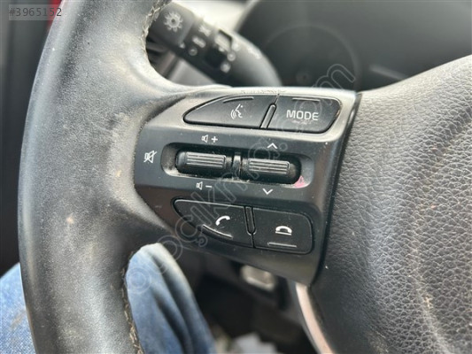 2022 Kia Stonic Ses Açma Kapama Tuşu