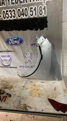 Dacia Lodgy dokker dodikli sol ön çamurluk orijinal 50 TL