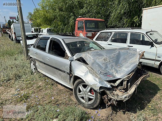 OPEL VECTRA B2.0 ÇIKMA MOTOR-MEKANİK-KAPORTA PARÇALARI MEVCUTTUR
