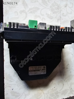 W212 E 350 4 MATİC SİGORTA KUTUSU