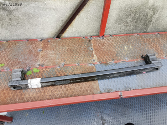 Mercedes Arka Tampon Demiri - 4476110010