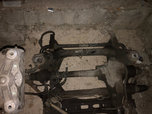 Porsche cayenne 955 4.5s çıkma Sağ ön aks