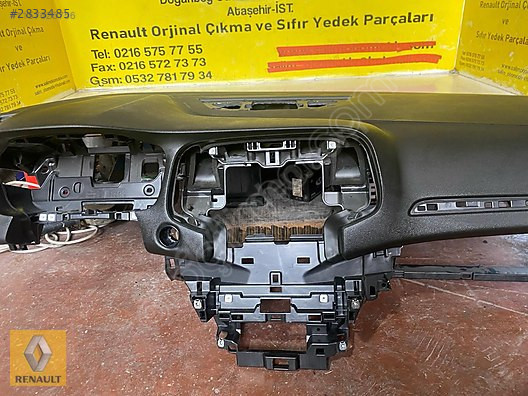 Renault Megane 4 Torpido ve Diğer Çıkma Parçaları