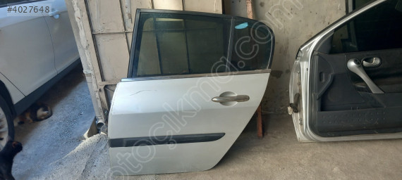 Megane 2 dolu sol arka kapı