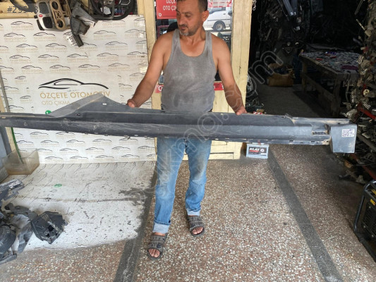 VOLKSWAGEN PASSAT SOL MARŞBİYEL PLASTİĞİ 1997-2001 MODEL
