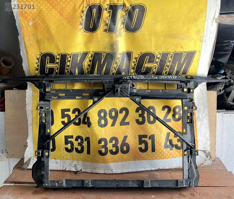 SKODA OCTAVİA 2013-2016 ÖN PANEL 5E0805588C